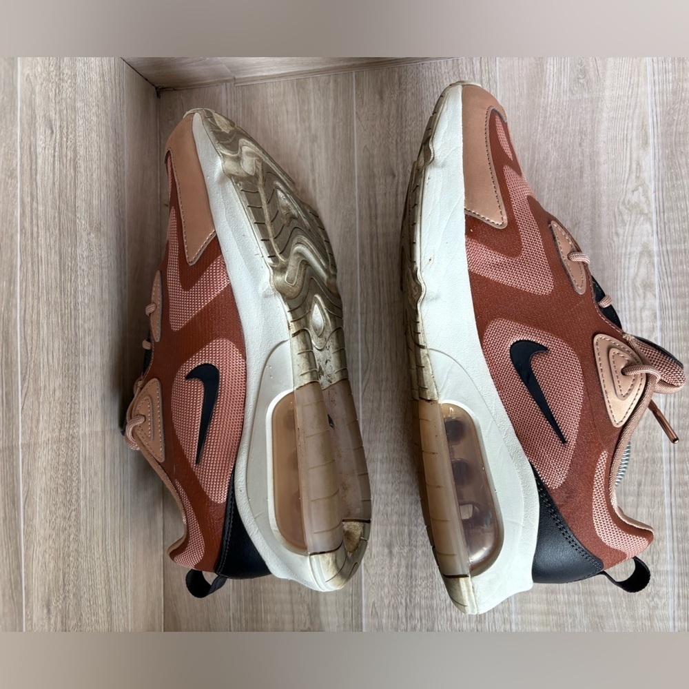 Nike Air Max 200 Metallic Red Bronze Sneaker CT1185-900 Women’s Shoe Size 9 - Picture 8 of 13